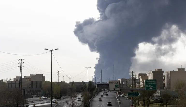 US launches fresh strikes on Iran after American troops killed in Jordan
