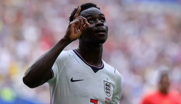 England beats France 6-4 to claim first-ever World Cup bronze