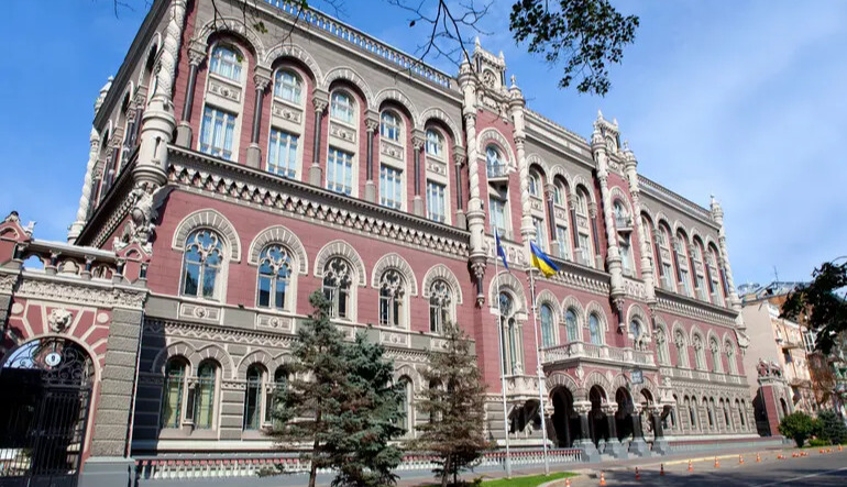 NBU declares Sense Bank supervisory board chief unfit for good-reputation requirements
