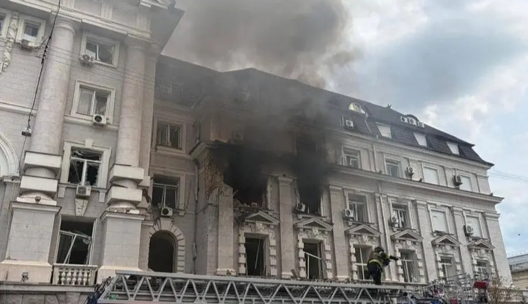 Russian drone hits SBU headquarters in Kyiv
