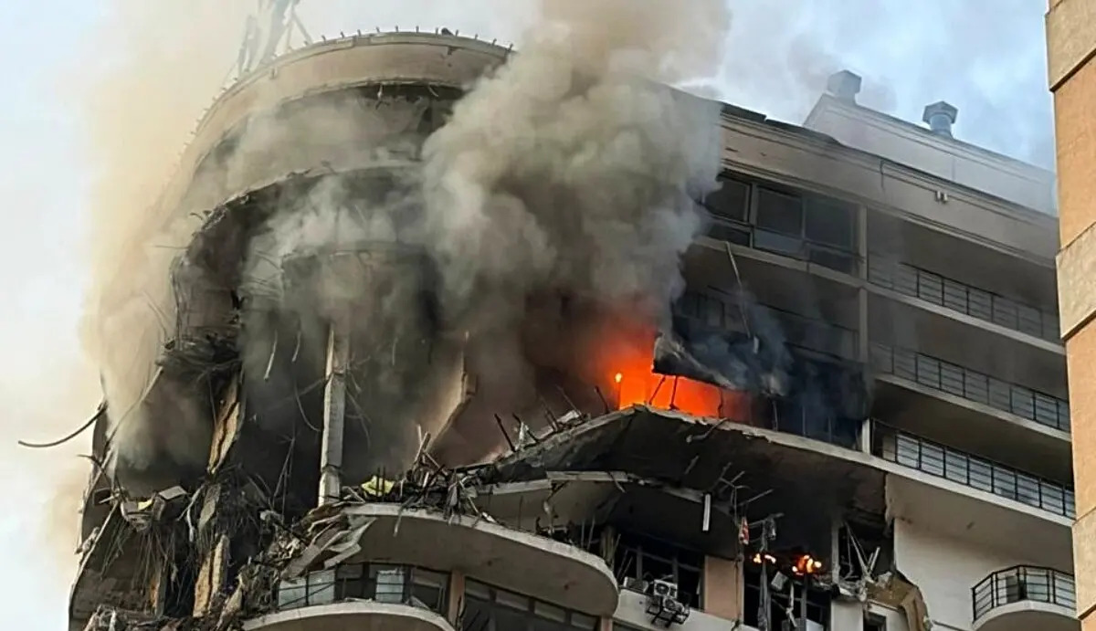 Russian strike injures 17 in Odesa