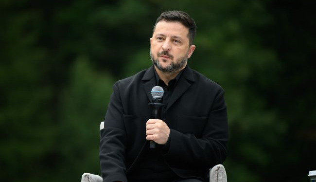 Zelenskyy meets Hungarian PM Magyar for first official bilateral talks