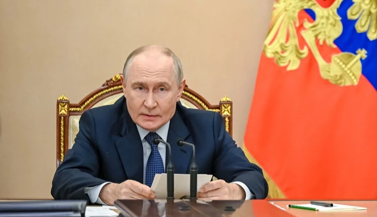 Putin proposes trilateral summit with Trump and Xi to discuss Ukraine’s future - The Wall Street Journal