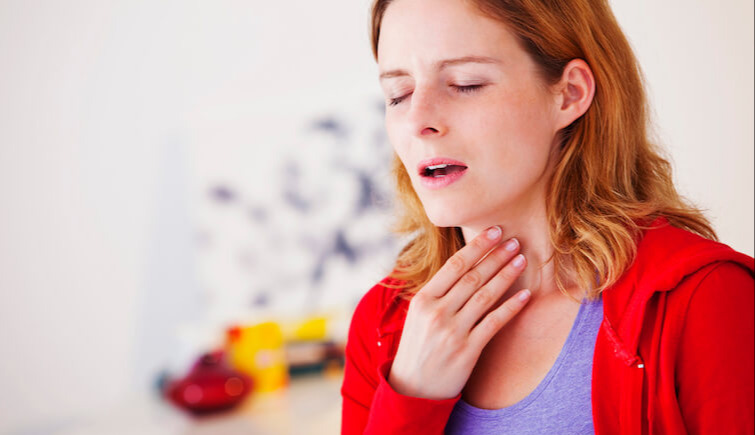 Experts reveal foods that can slow recovery from a sore throat