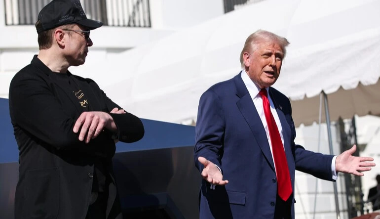 Trump asks Musk to lift Starlink restrictions in Ukraine - WSJ