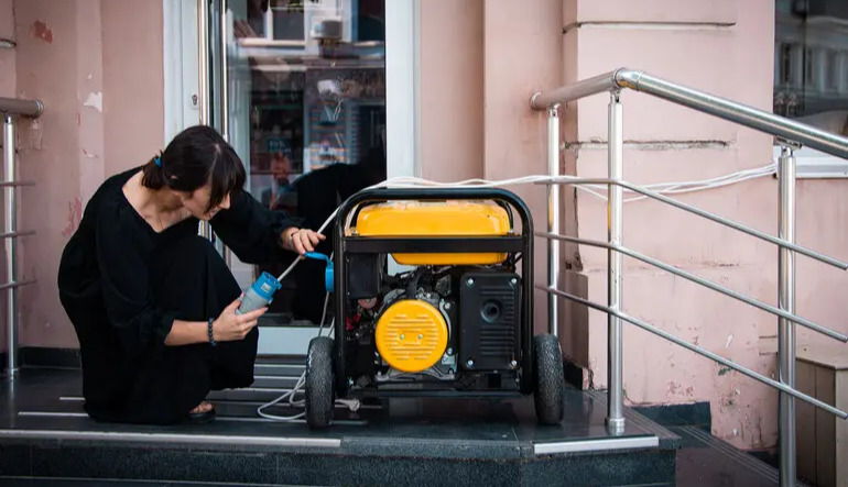 Ukrainians to be paid for running generators — rates and details from the Digital Ministry