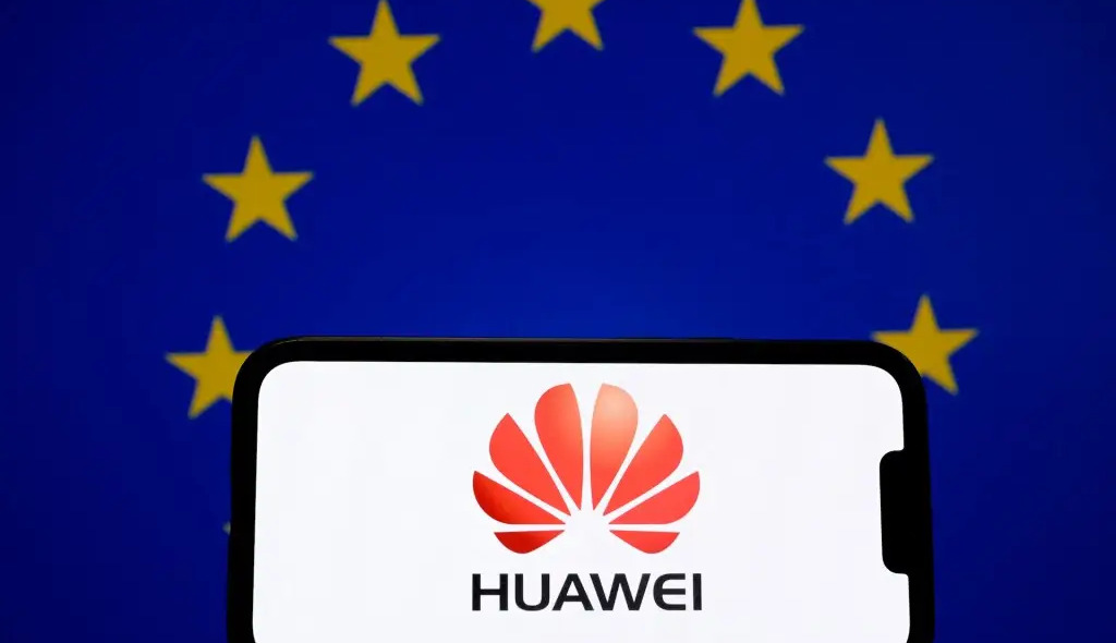 EU may ban Huawei gear over security fears