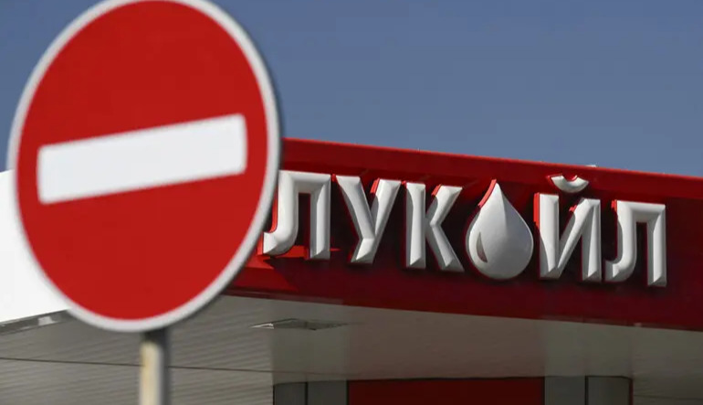Lithuania stops transit of Lukoil oil products to Russia’s Kaliningrad under sanctions