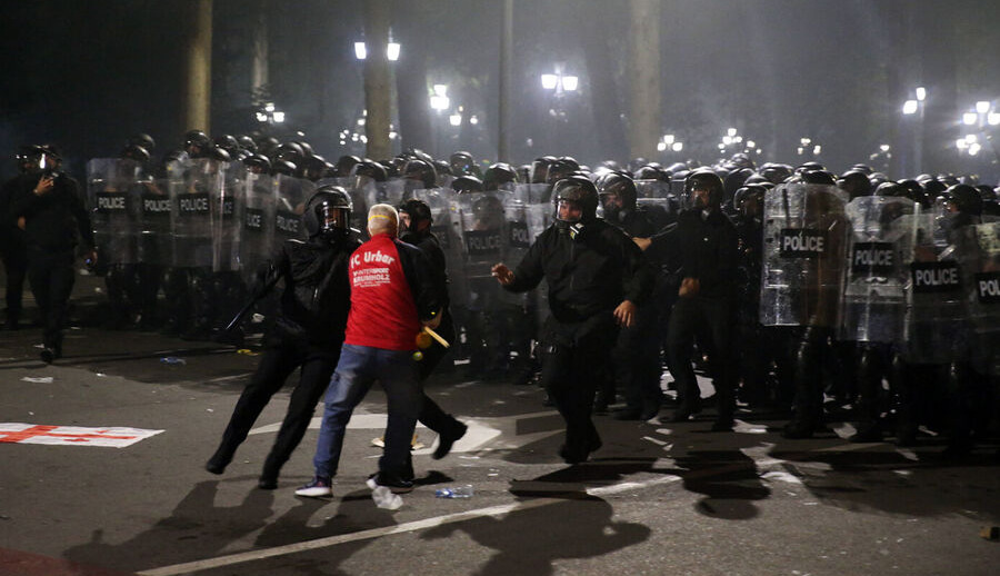 Police break up protest in Tbilisi, detain five organizers