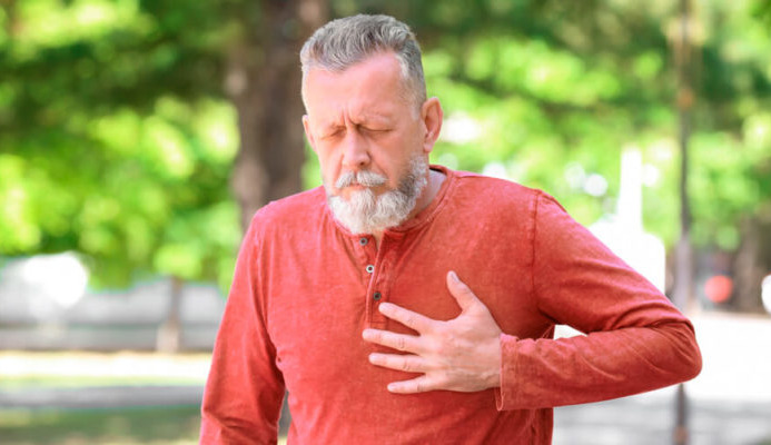 Heart attack symptoms: 5 warning signs you shouldn’t ignore