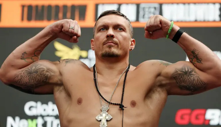 Usyk on relinquishing the WBO title: "Not the undisputed champion? It's temporary"