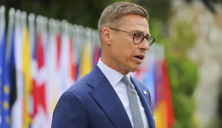 President of Finland warns that a "just peace" in Ukraine is unlikely