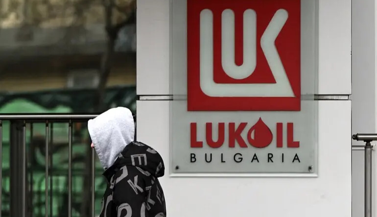 U.S. postpones sanctions on Lukoil’s foreign gas stations