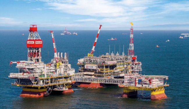 Ukraine has, for the first time, halted the operations of a Russian oil platform in the Caspian Sea