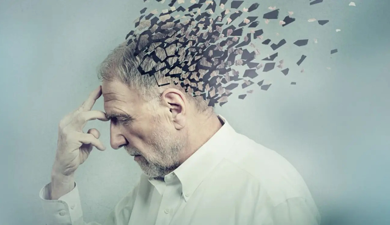 Spanish scientists develop nano-vaccine that restores brain function in Alzheimer’s disease