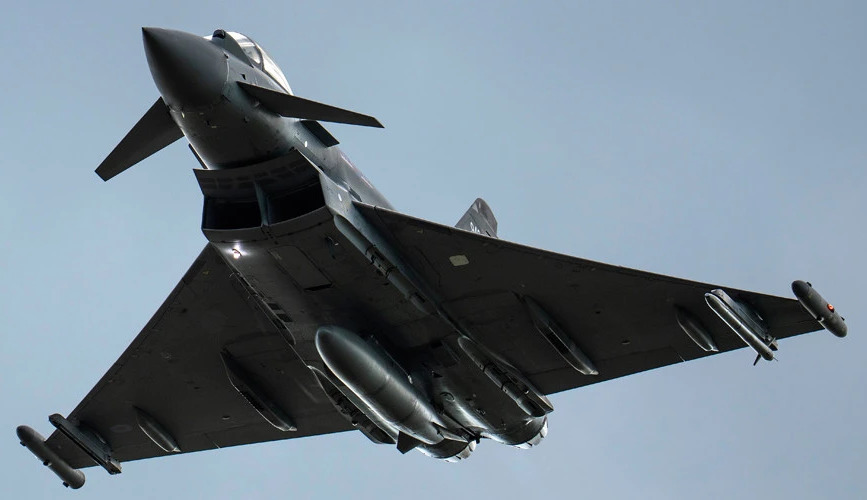 United Kingdom and France strike ISIS positions in Syria