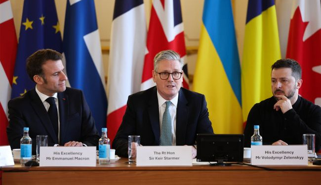 First step toward a Western presence: Ukraine, France and Britain sign declaration