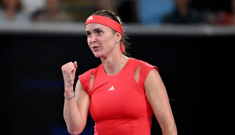 Elina Svitolina has advanced to the semifinals of the Auckland tournament