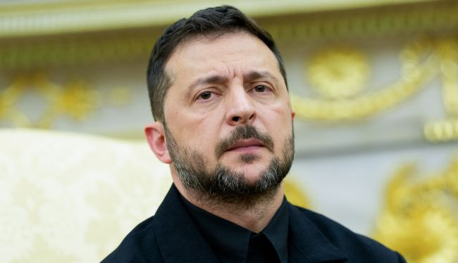 Russia is preparing for new massive attacks on Ukraine, President Zelensky says