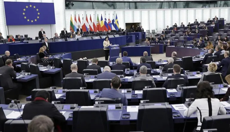 90 billion euros for Ukraine: European Parliament gives green light to release funds by bypassing vetoes of three countries