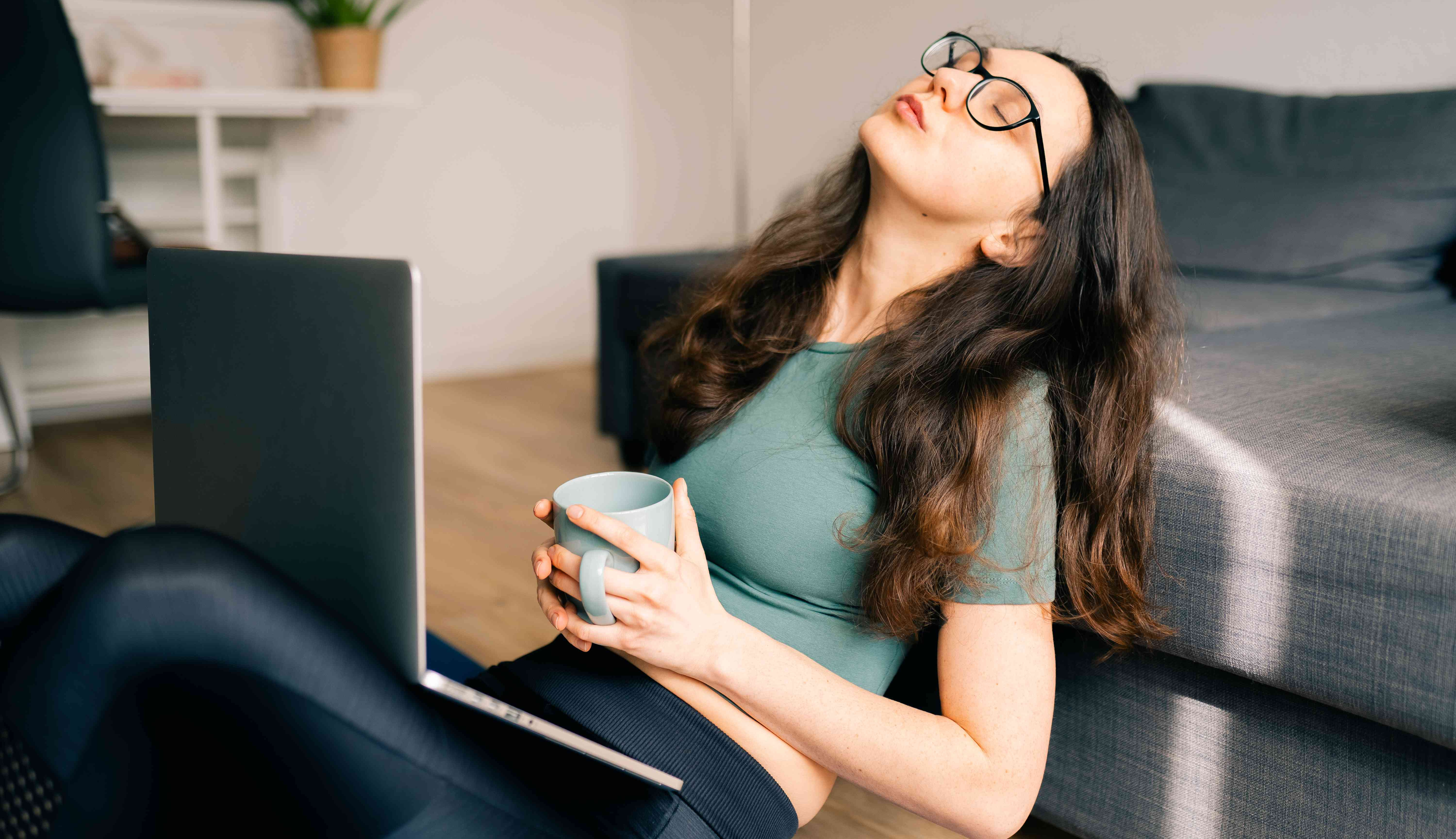 Why you often feel sleepy and how to deal with it