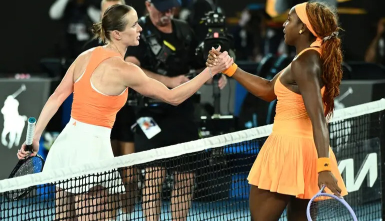 Svitolina honors Ukraine with quarterfinal win at Australian Open 2026