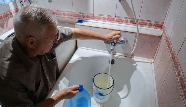 Kyiv temporarily restricts centralized hot water supply to restore heating — KMDA