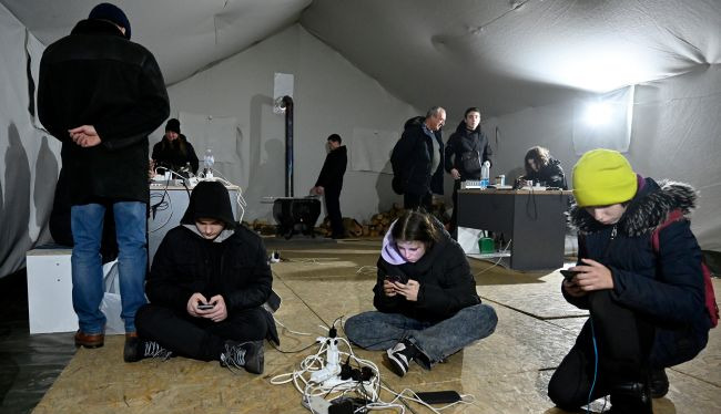 Emergency power outages begin in Ukraine: where blackout schedules are not in effect