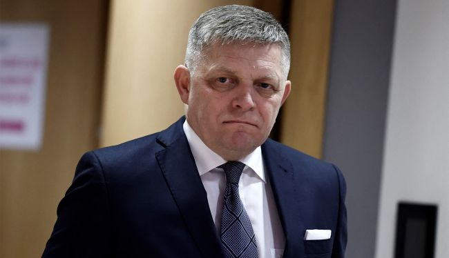 Fico threatens to halt electricity supplies to Ukraine, names condition