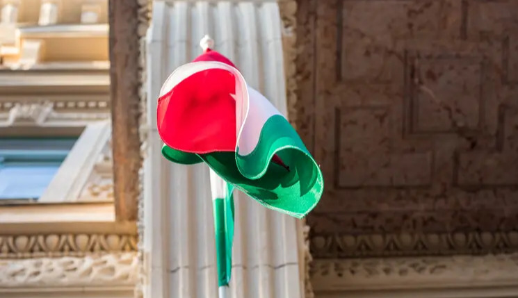 Vladimir Putin said two Ukrainian-Hungarian POWs were handed over to Péter Szijjártó