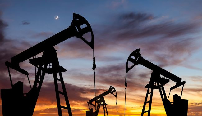 Oil jumps 20% to $107 amid US–Israel war against Iran