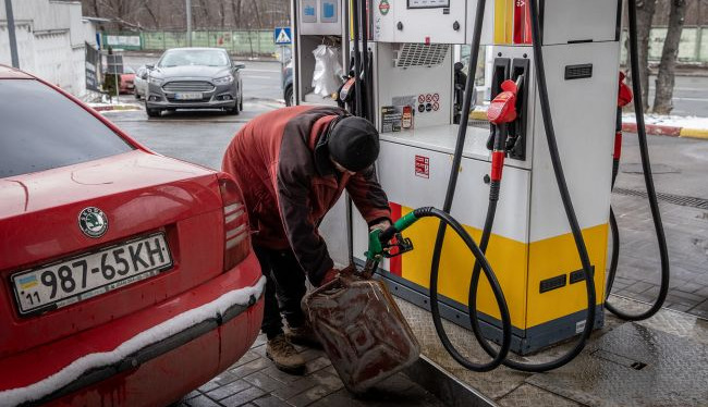 Diesel and autogas prices rise at some Ukrainian gas stations: prices as of March 11 and where fuel is cheaper
