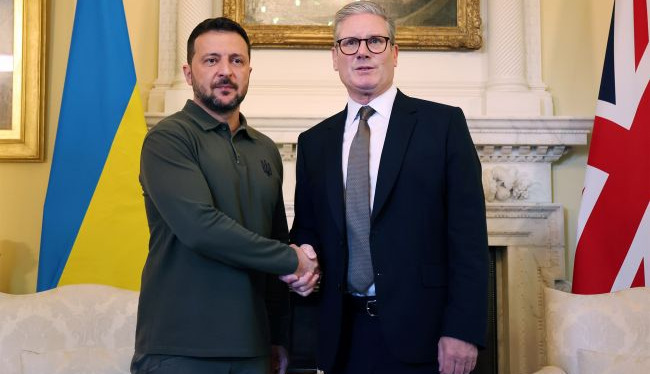 Starmer announced a meeting with Zelenskyy and warned of a dangerous gain for Putin