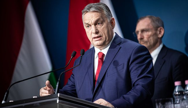 Viktor Orbán is preparing a contingency plan in case of defeat and may resort to extreme steps, reports Politico