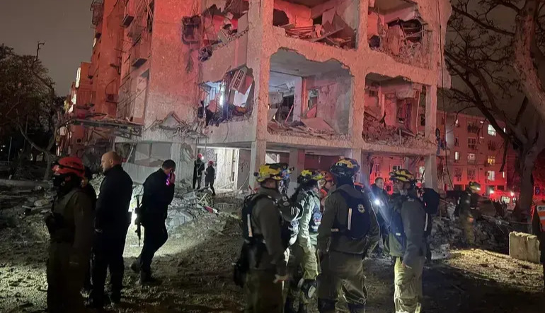 Iran attacked Dimona and Arad in Israel: the Iron Dome failed to intercept