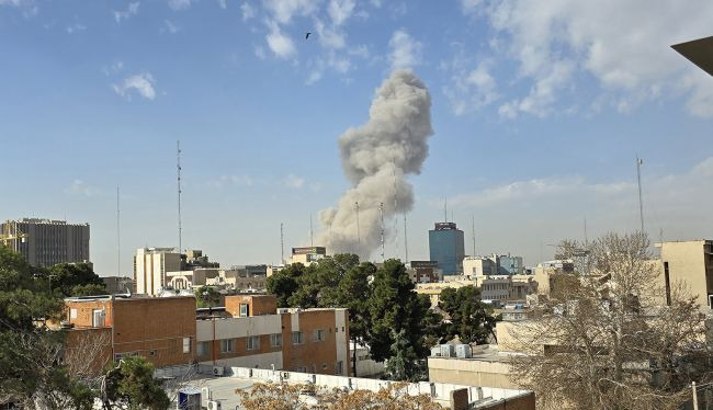 United States and Iran prepare for a new round of talks, with a possible date announced