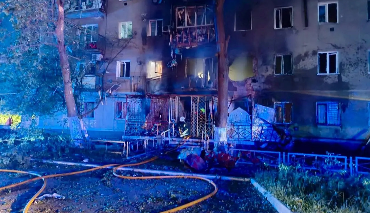 Strike on Izmail district damages apartment building, thousands left without power