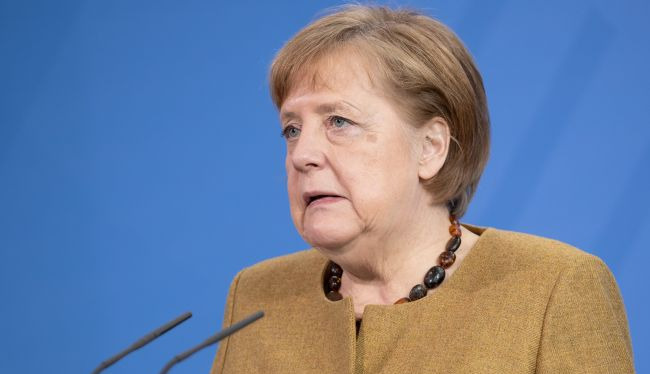 Merkel among top candidates to mediate EU-Russia talks — Politico