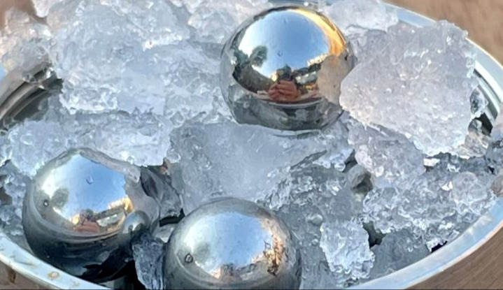 Scientists create new form of ice that remains solid at room temperature