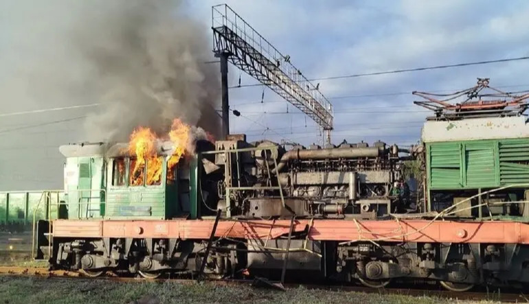 Russian strike hits Lozova railway station, injuring two railway workers