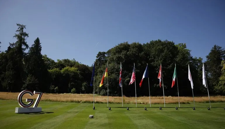G7 leaders pledge support for Ukraine