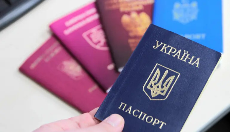 Ethnic Ukrainians in Moldova can now obtain Ukrainian citizenship under simplified procedure