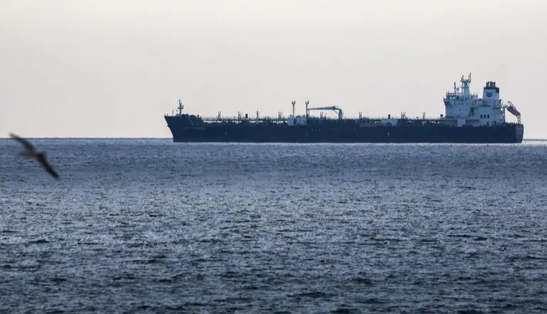US prepares for possible prolonged confrontation with Iran over the Strait of Hormuz