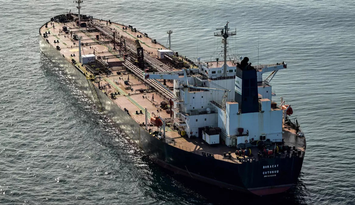 Detention of Russian “Shadow Fleet” Tanker: Captain and First Mate Arrested in France